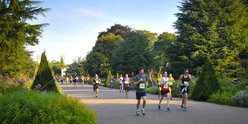 People running the Richmond Runfest
