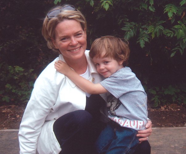 Ruth Kennedy with her son Louis Dundas